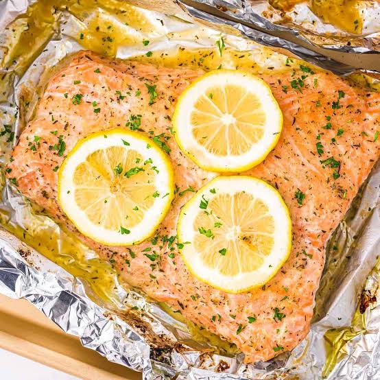 Famous Baked Salmon In Foil Recipe [2022]
