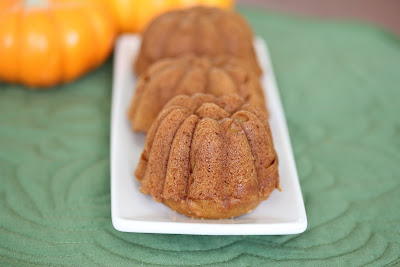 pumpkin spice cakeLETS