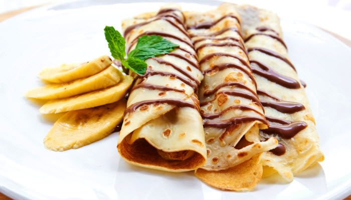 Crepes with Chocolate Filling 