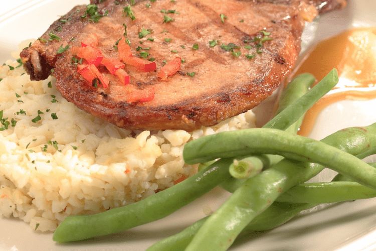 Quick Oven-Baked Bone-In Pork Chops Recipe [2022] (So Delectable!)