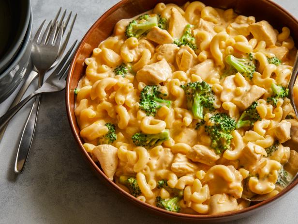 Ultimate Chicken Mac and Cheese