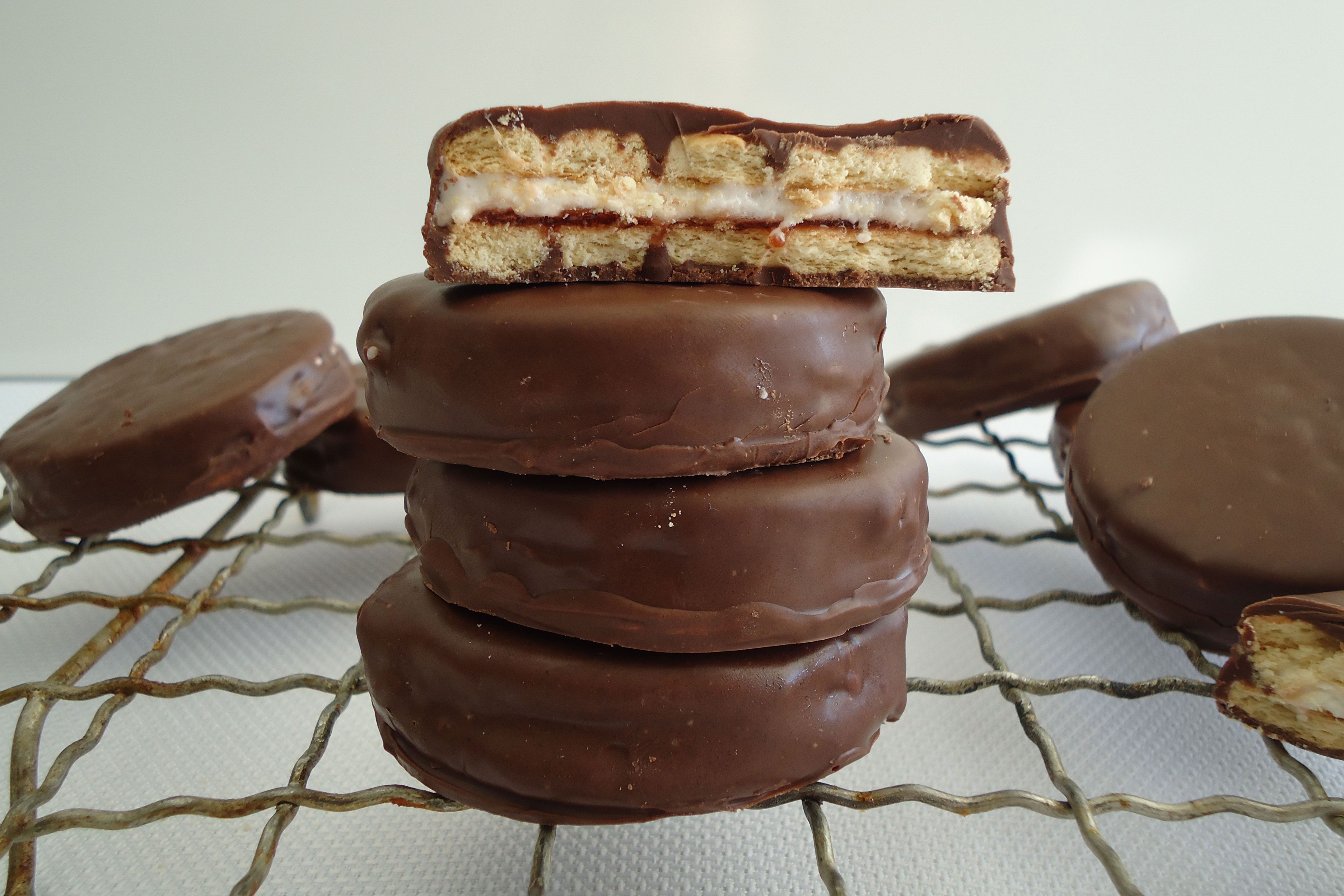 How to make Wagon Wheels from scratch | Australia's Best Recipes