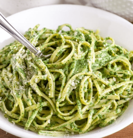Quick & Healthy Green Pasta Sauce Recipe