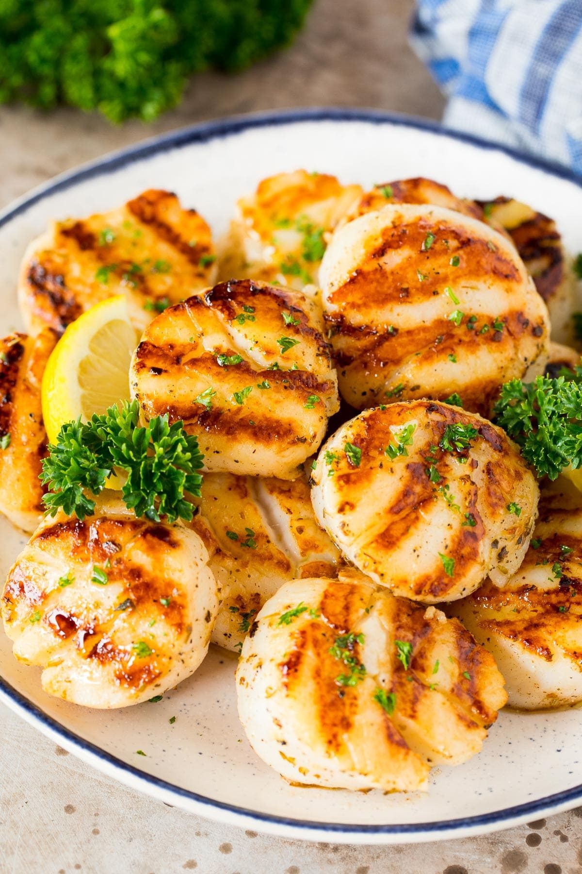 Hibachi Scallops [Quick and Simple Recipe!]